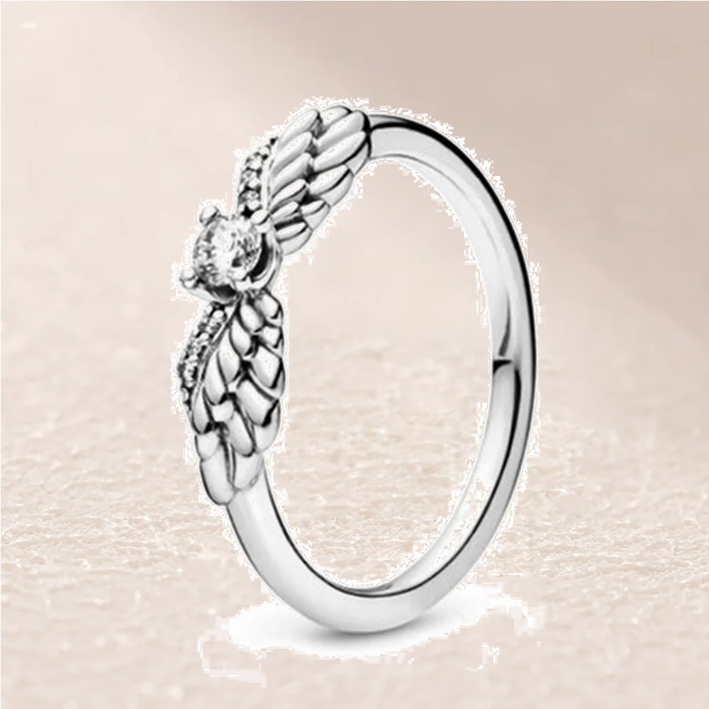 

198500C01 Angel Wing Ring