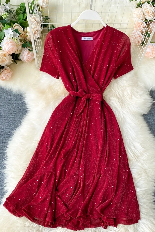 

Bling Sequins Ruffles Midi Party Dresses Women 2020 Vintage Wine Red/Black V-neck Short Sleeve Pleated Dress