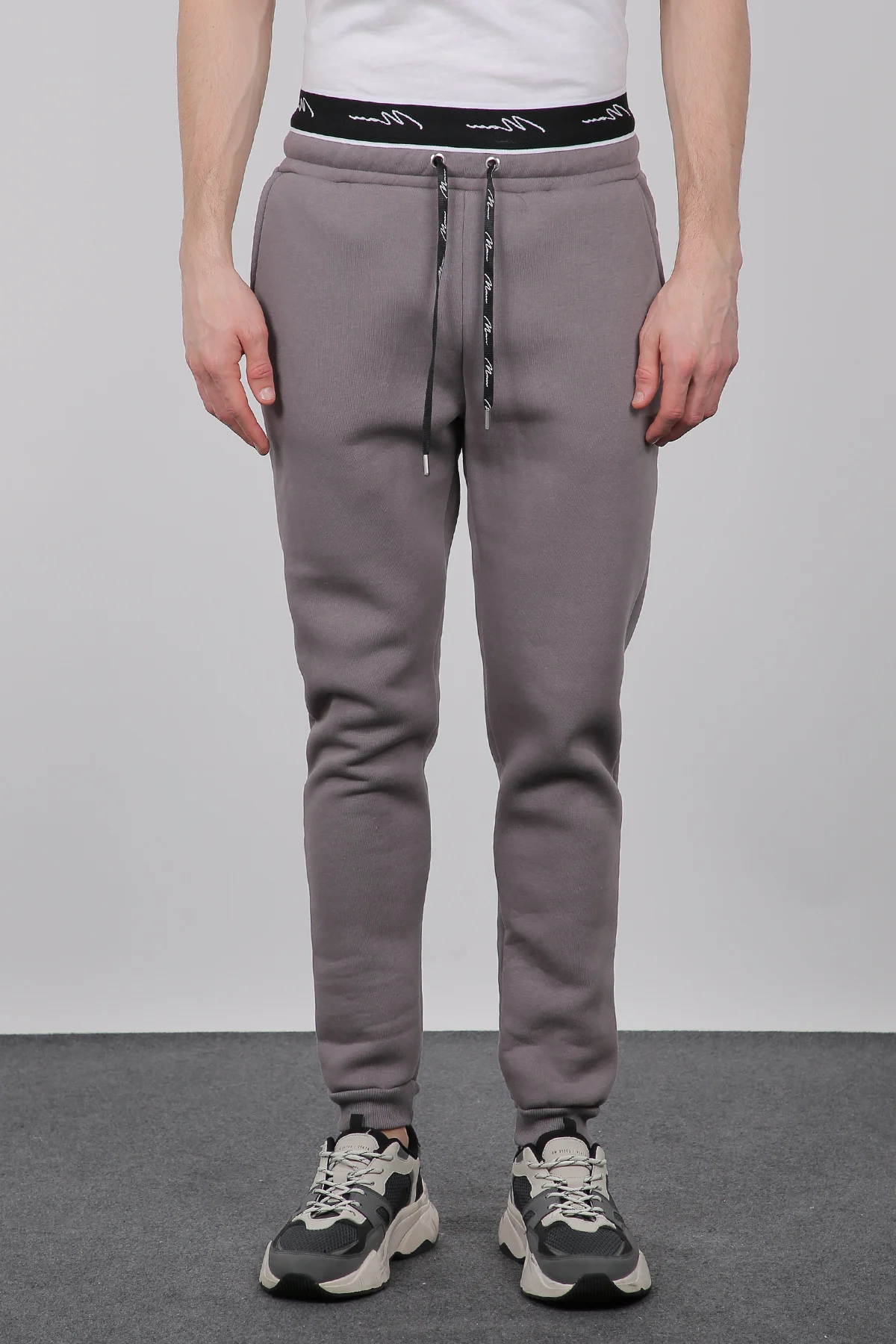 

Smoked Şardonlu Beli Tire Detailed Mens Sweatpants