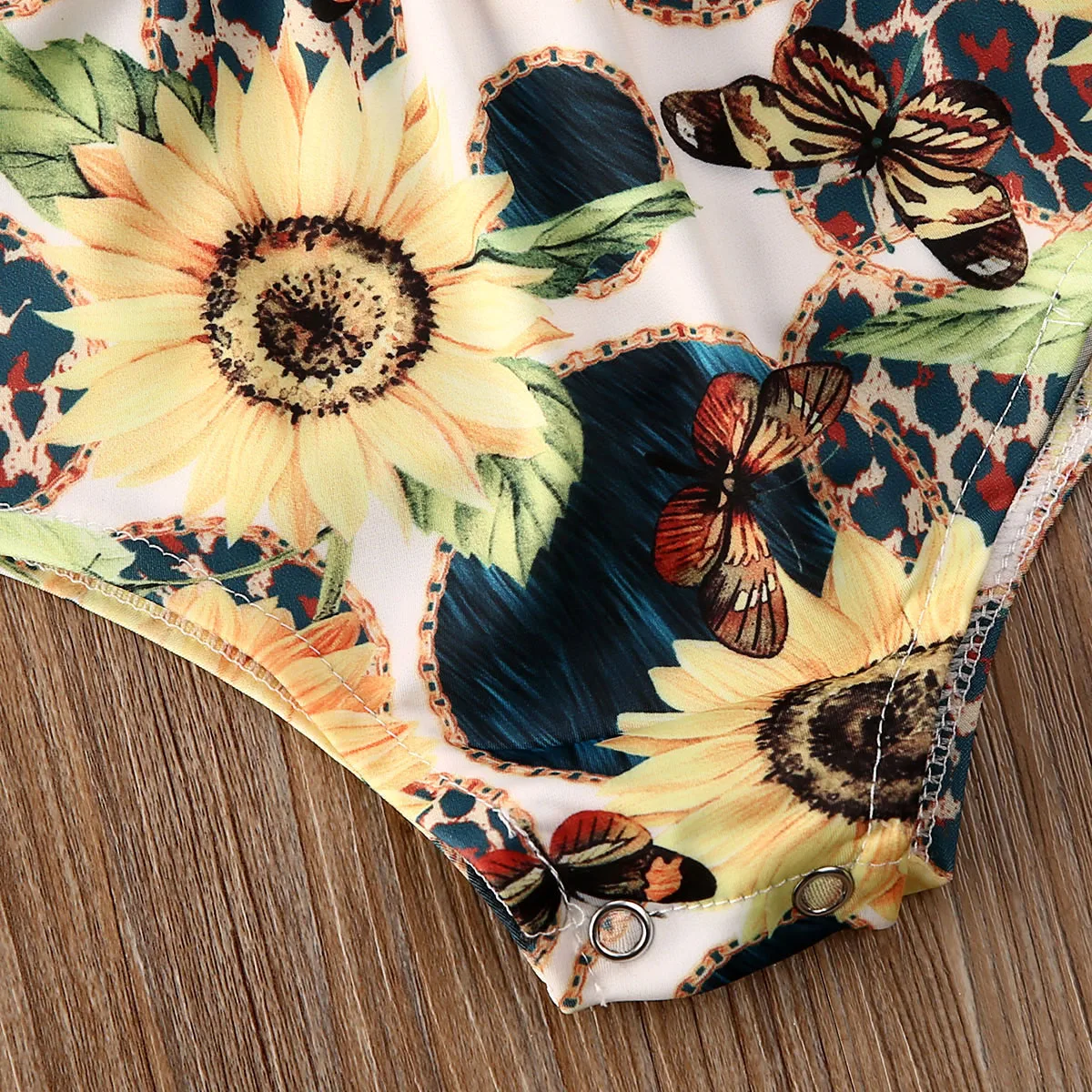 Детское летнее бикини с оборками в виде подсолнуха | Спорт и развлечения