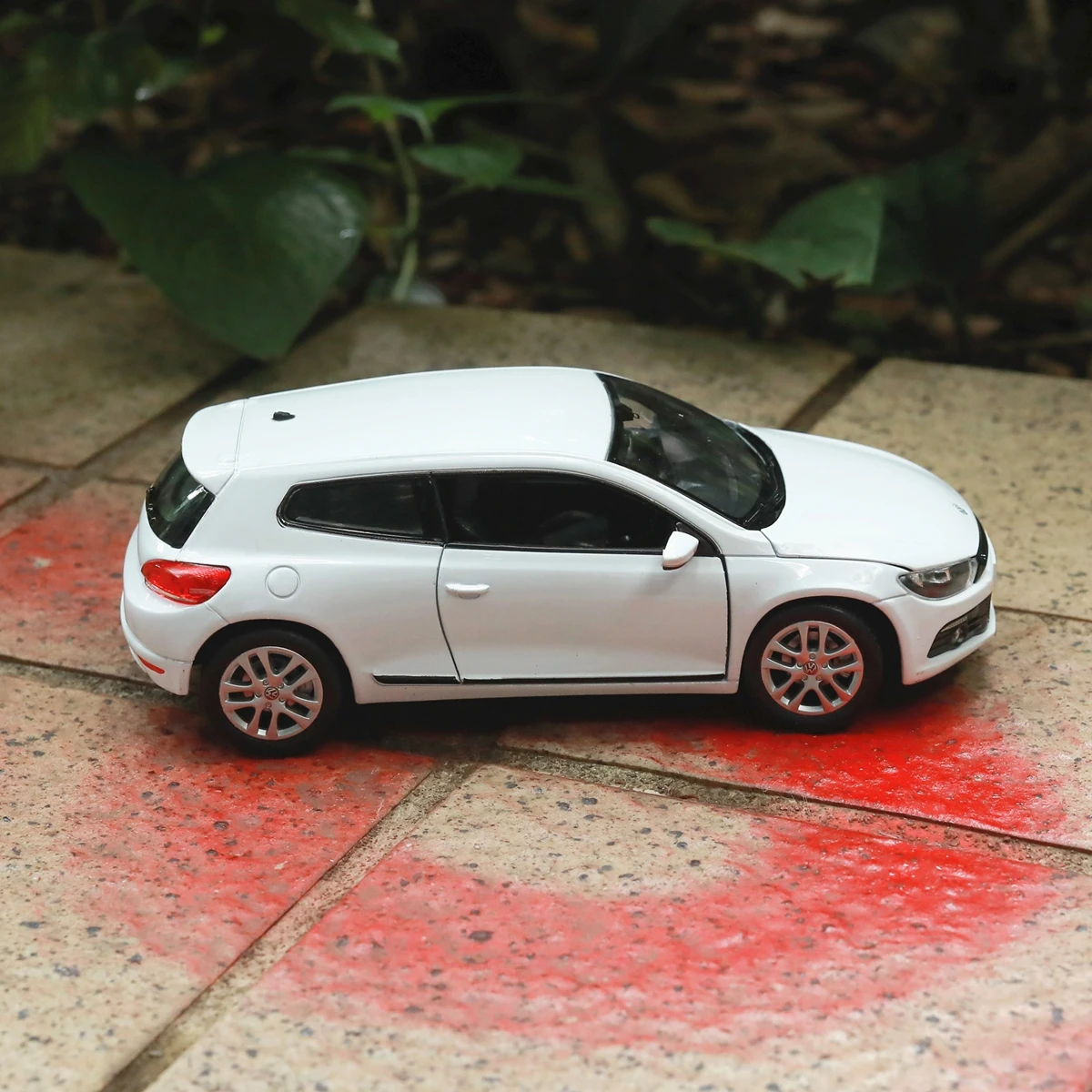 Welly 1:24 Фольксваген Scirocco сплав роскошный автомобиль литье под давлением