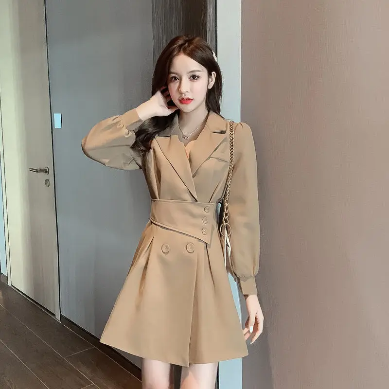 

Women's Spring And Autumn Long-Sleeved Dress Fashion Notched Coat