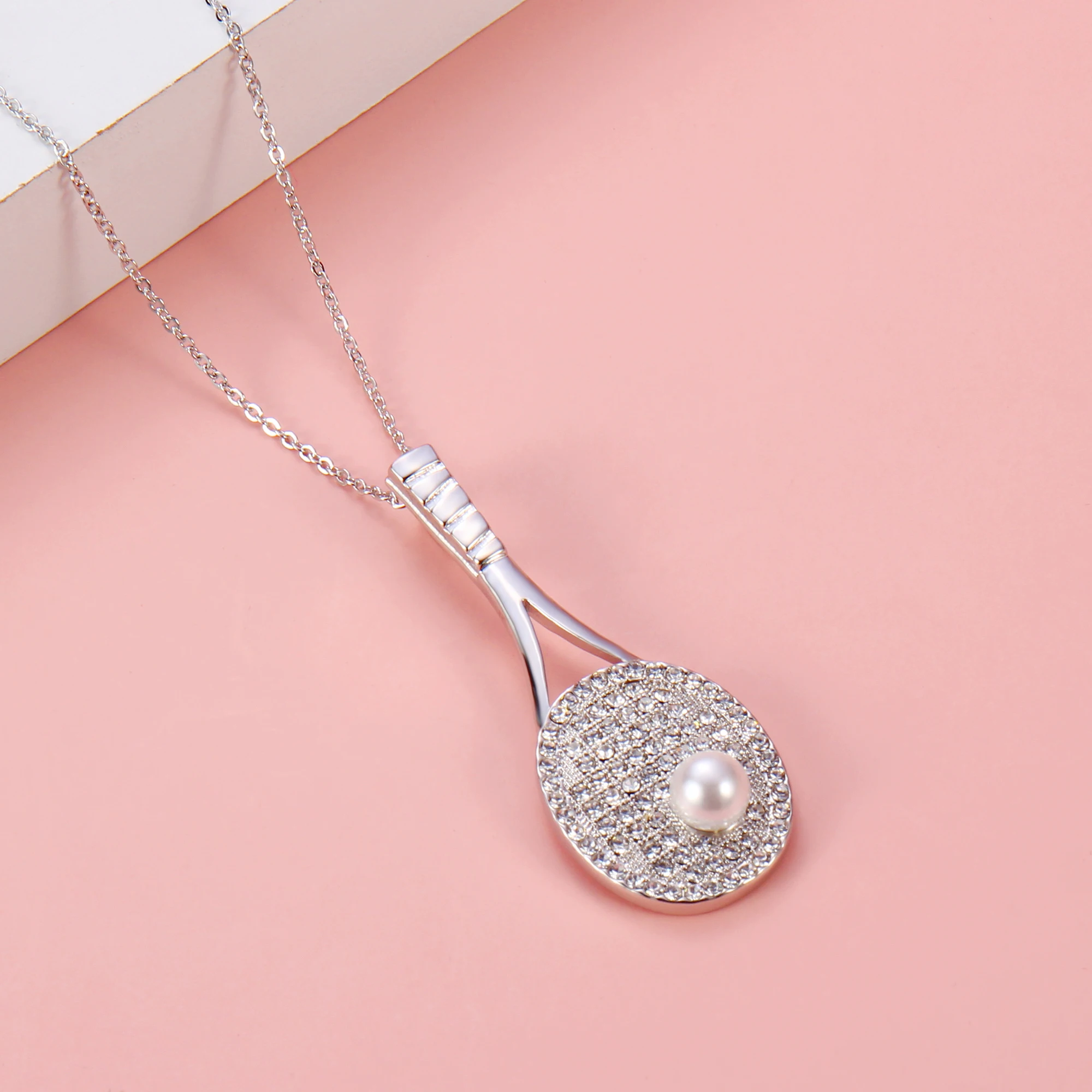 

Women Necklace Couple Necklace Tennis Racket Shape Pendant Inlaid with Cubic Zirconia Sweet Surprise Birthday Gift for Friends