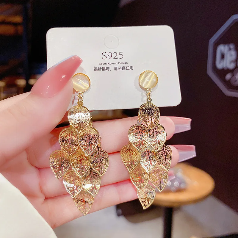 

New 2021 Classic Crystal Earrings Exaggerated Long Tassels Rhinestone Earrings For women Korean Earrings Jewelry party wedding