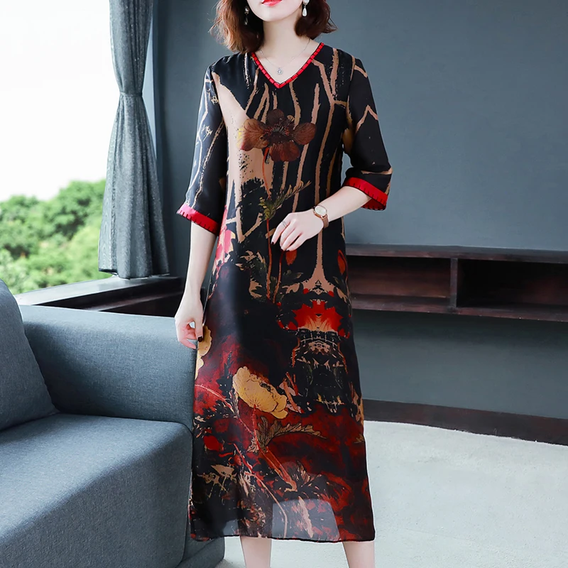 

Chikichi Spring And Summer New Style Middle-aged Women's Retro Printed Long Loose Chiffon A Word Dress V Neck Temperament
