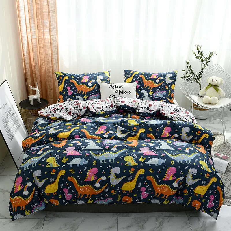 Комплект постельного белья из мягкого полиэстера с пододеяльником | Дом и сад