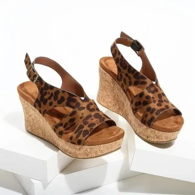 

2020Summer Shoes Women Sandals Fashion Leopard Female Beach Shoes Wedge Heels Heel Shoes Comfortable Platform Shoes Plus Size 43
