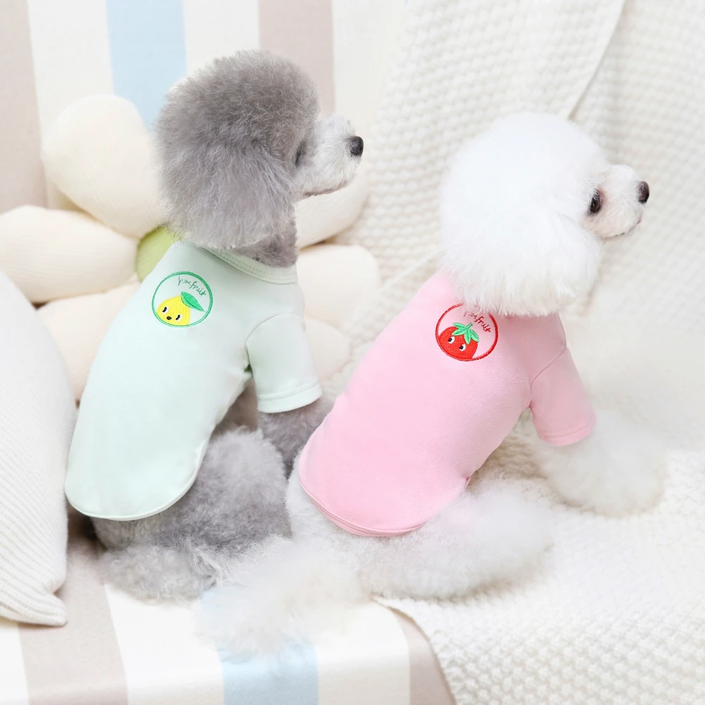 

Зимняя куртка с капюшоном для чихуахуа, йорков