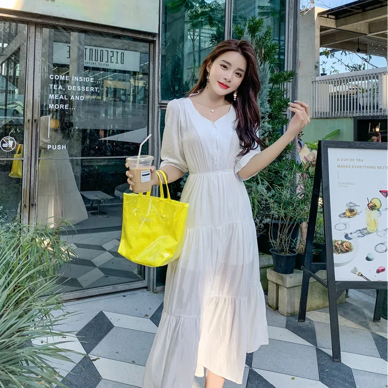 

A large number of spot ~ 2021 summer ~ make ~ long pure color v-neck holiday temperament posed the dress waist