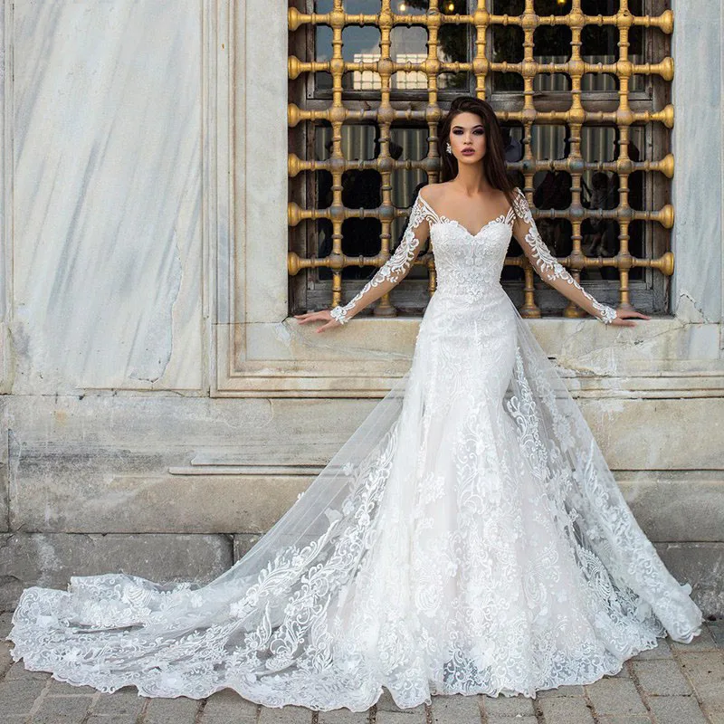

V Neck Long sleeve Mermaid chapel train dress perspective Applique lace Evening Dresses