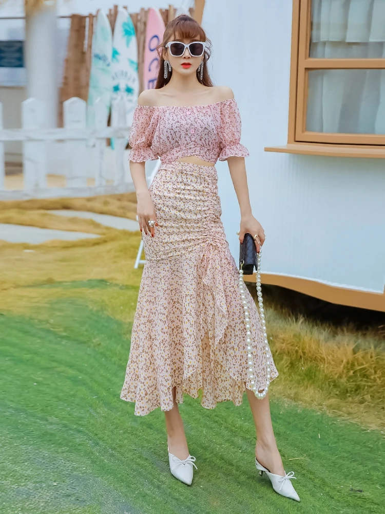

Women Summer Bohemian Floral Long Skirt Summer Off Strapless Short Top High Waist Irregular Fishtail Skirt Two Pieces Skirt Set