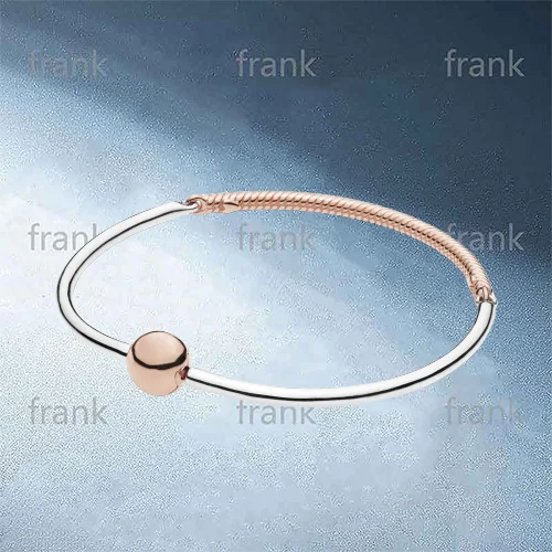 

588143 Moments Three-Link Rose Bangle Bracelet
