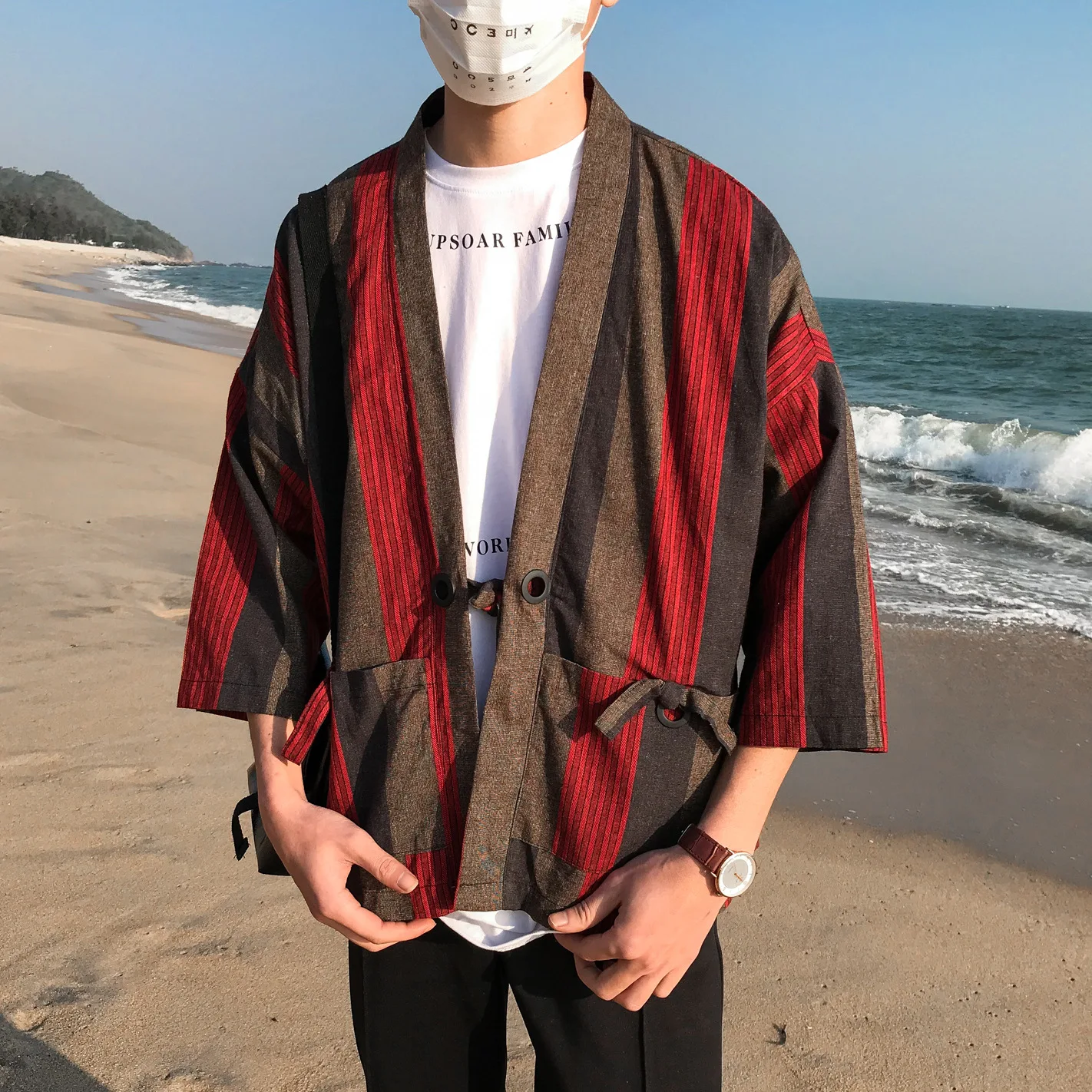 

Casual Japanese Kimono Traditional Harajuku Style Red Stripe Cardigan For Boys Men Asian Chinese Style Spring