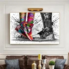 Уличный граффити Искусство Влюбленные кроссовки картина маслом холст настенные художественные Плакаты для гостиной домашний декор квадраты