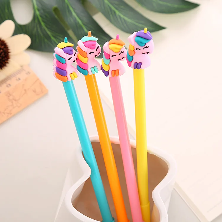 Tanie 20 Sztuk Cute Student Cartoon Jednorożec żelowy Długopis Kreatywny Kucyk Różowy Dziewczyna Serce Długopis Signature Hurtownie