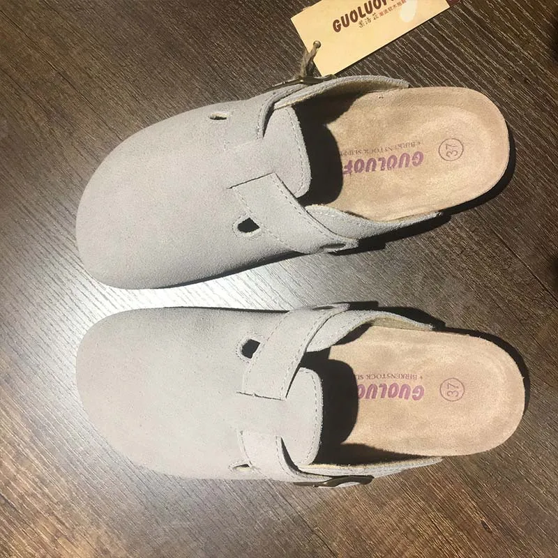 

2021 Summer Hot Men's Closed Toe Slippers New Suede Leather Clogs Sandals For Men Women Garden Clog Slides Unisex Big Size 35-46