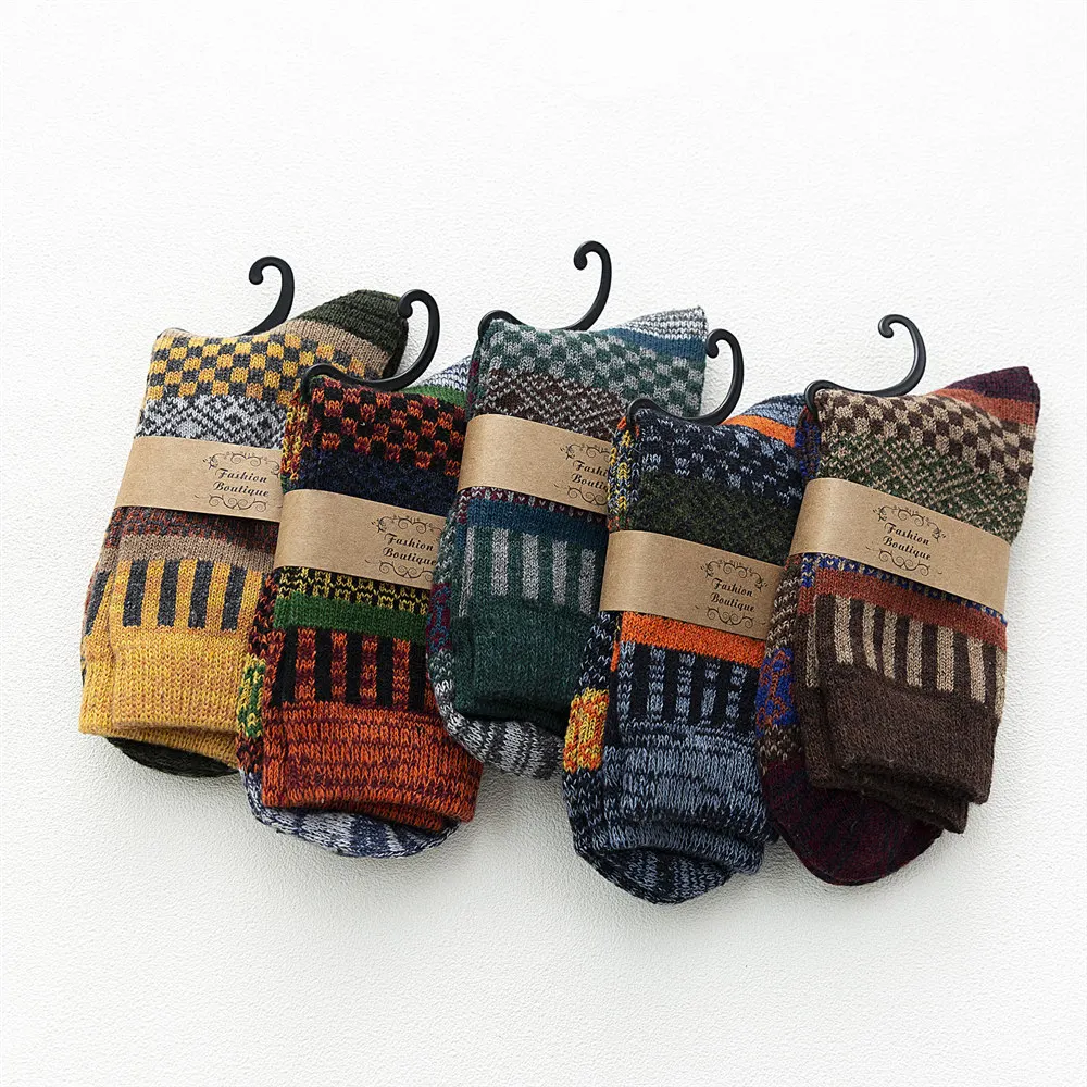 

Autumn and Winter Thick Warm Ladies Wool Socks European and American National Style Lady Women Socks 5 Pairs Per Set