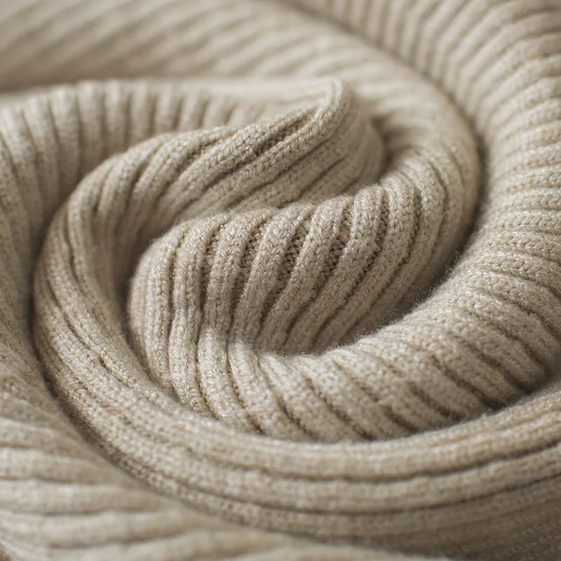 Осеннее женское трикотажное платье в рубчик с длинным рукавом свободное