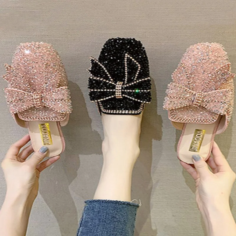 

Летние женские сандалии и шлепанцы; Новинка 2020 года; Дышащие женские шлепанцы с блестками и бантом на плоской подошве; Baotou