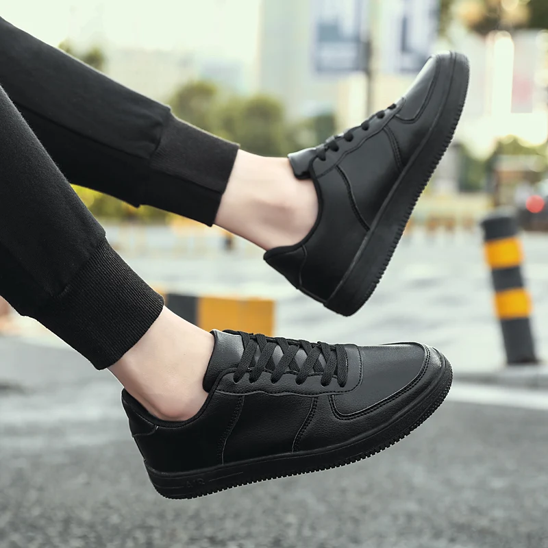 Женские теннисные кроссовки на шнуровке удобная спортивная обувь для бега и