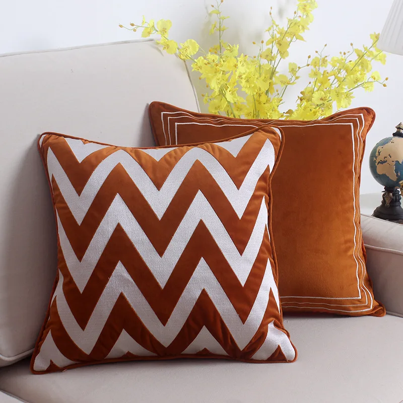 Домашняя декоративная диванная подушка оранжевая голландская бархатная вышитая