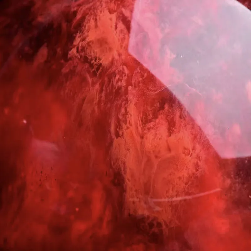 

Natural Crystal Red Gemstones Spiritual Witchcraft Feng Shui Stone Room Table Decoration Home Decor Lucky Carnelian Crafts Gift