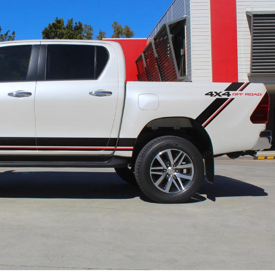 Виниловая наклейка на автомобиль 4 шт.