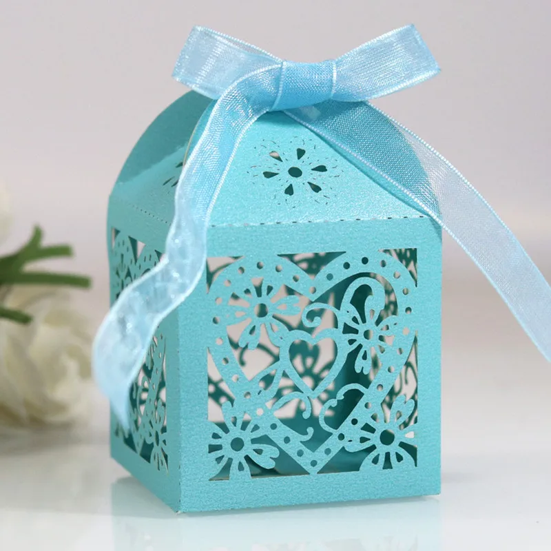 50 шт. любовь сердце лазерная резка полый вагон подарки конфетные коробочки для