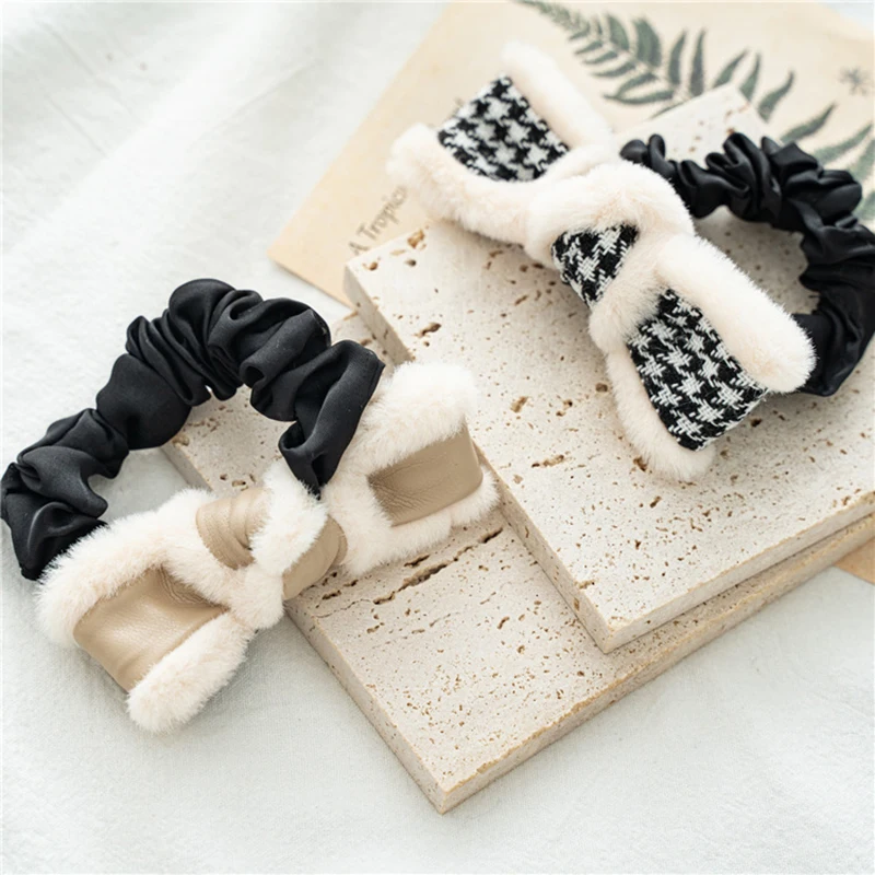 

Girls Vintage Faux Fur Bowknot Hair Rope Plaids Hair Rope Autumn Winter Scrunchies Girls Ponytail Holder Hair Accessories