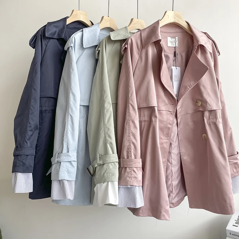

Coats & Jackets