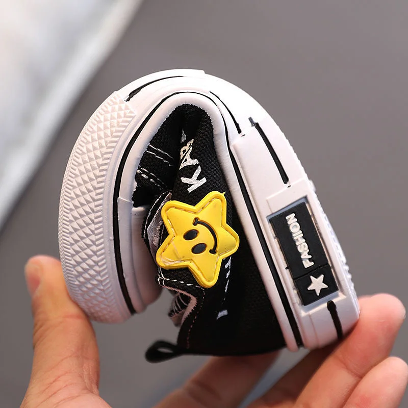 

Children's Canvas Shoes Boys And Girls' New Soft Soled Shoes in Spring And Summer 2021 Children's Antiskid Kindergarten Cloth