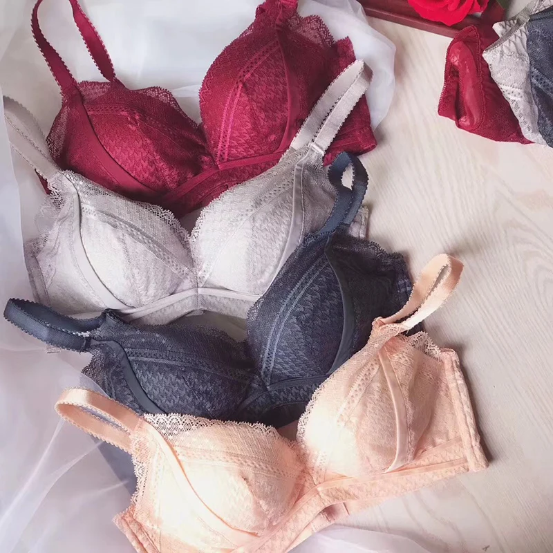 Комплект женского Бесшовного нижнего белья с чашками пуш ап и глубоким v образным