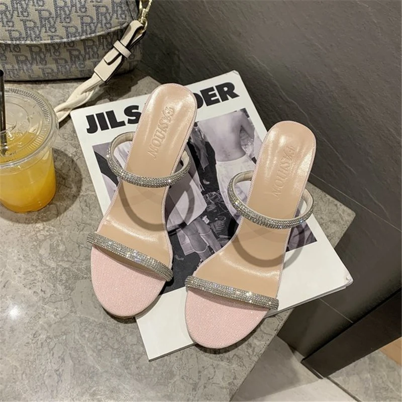 

Women's shoes slippers 2021 summer new style rhinestone outer wear fashionable European and American large size slippers