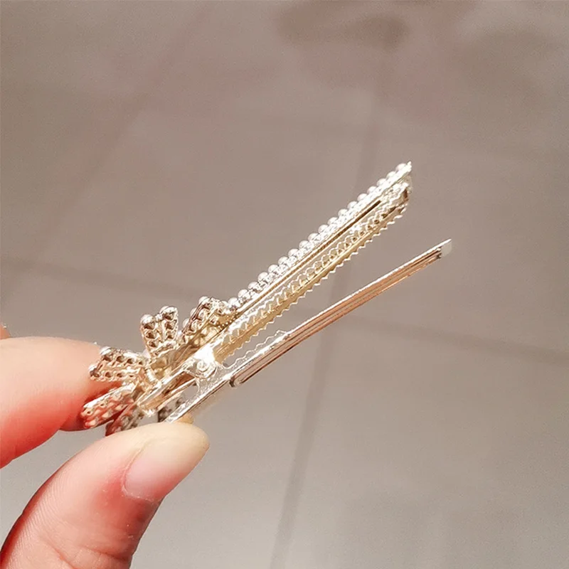 

TwinkLei Girls Pearl Crystal Hair Clips for Women Flower Hairpins Duckbill Clip Korean Headwear Bezel Barettes Hair Accessories