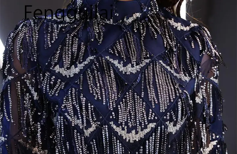 

A-line Maxi Dress O-neck Sequins Tasssel Black Formal Dresses Floor-length Half Sleeve Zipper Feathers Party Gowns 2020