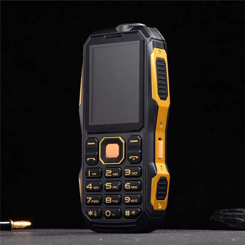 2,4 дюймов дешевый маленький мини Dual Sim мобильный телефон противоударный мощный фонарь Поддержка bluetooth Русская клавиатура MP3 MP4 power Bank