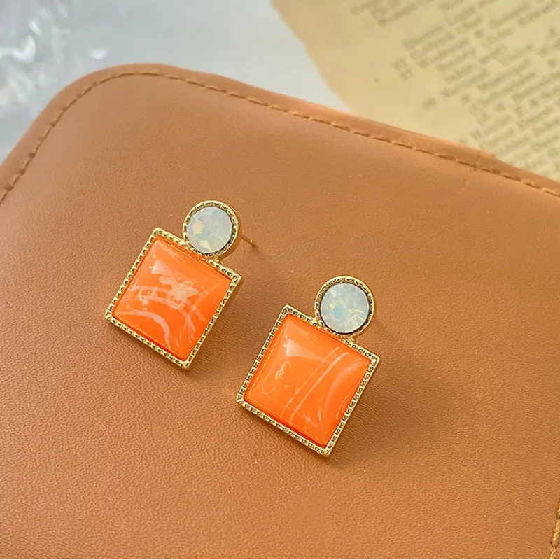 Оранжевые квадратные серьги модные серьги-гвоздики с кристаллами циркона