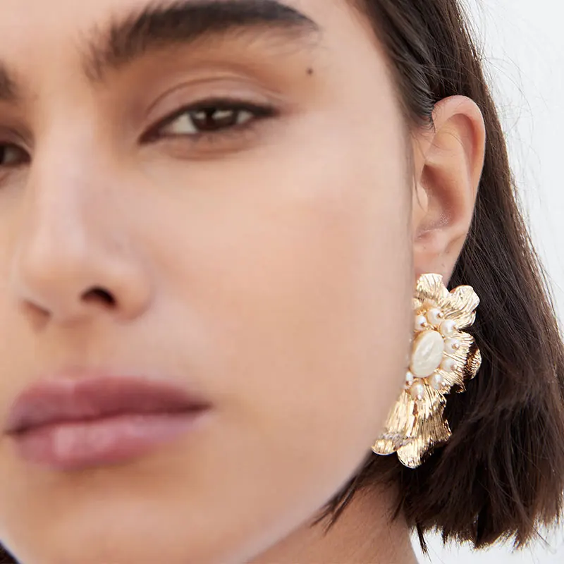 Earings fashion jewelry 2019 European and American metal imitation pearl acetate plate flower women's party earrings | Украшения и