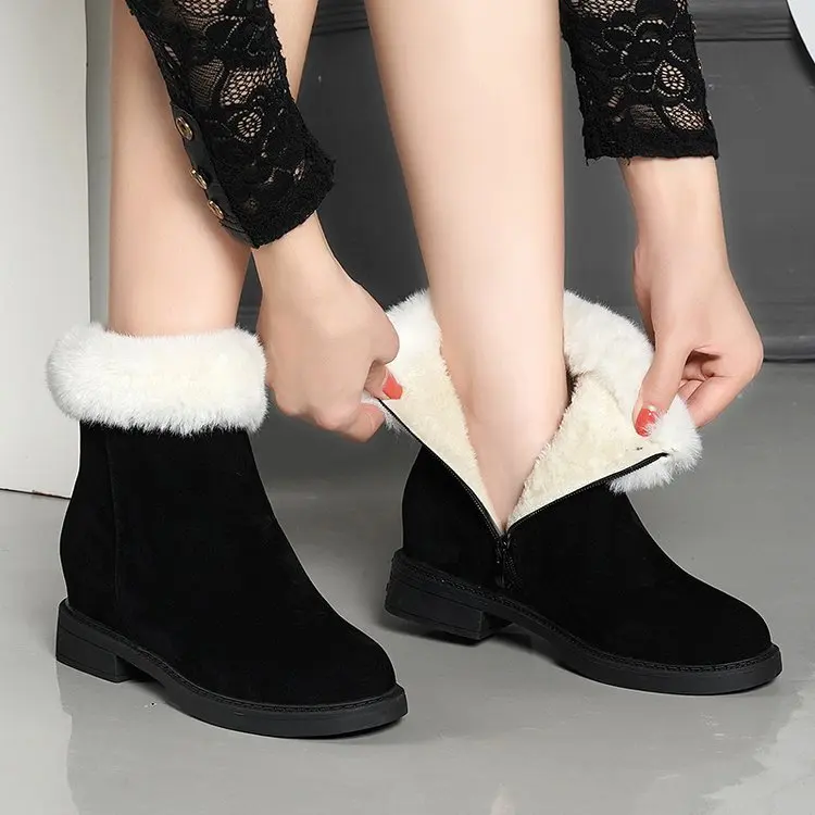 Зимние сапоги женские теплые шерстяные ботильоны на меху замшевые черные