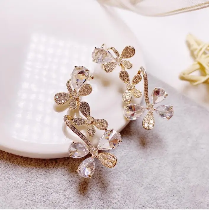 

New fashion color flower earrings Korean trend green shiny rhinestone vintage elegant women banquet ear jewelry