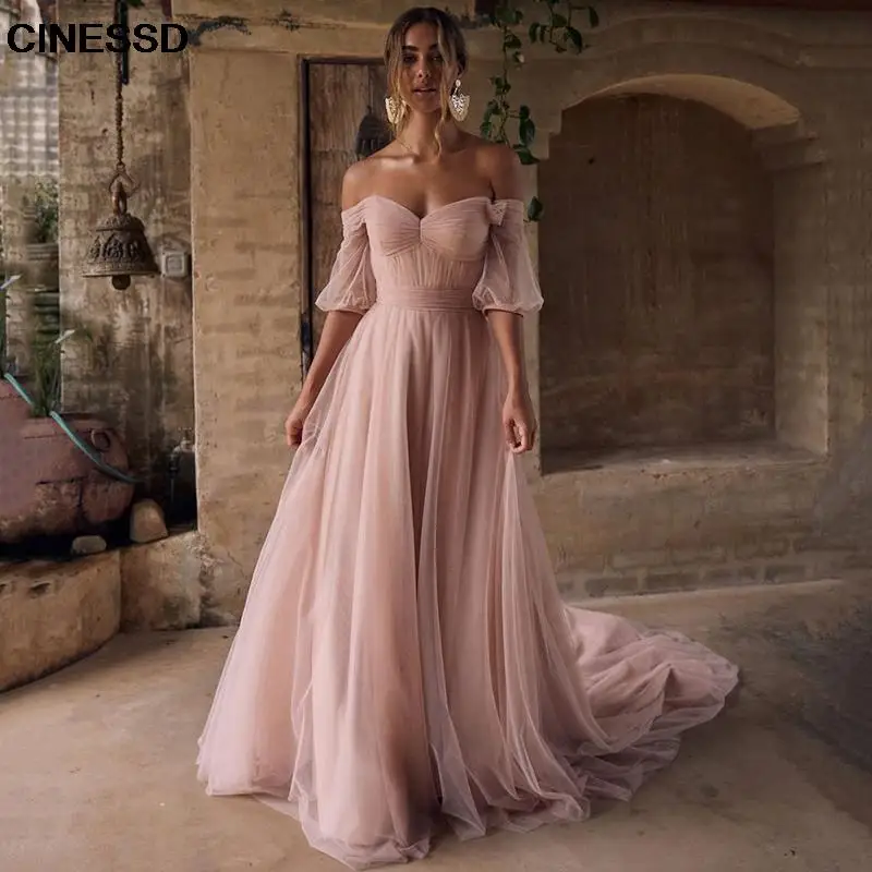 Женское свадебное платье с открытыми плечами розовое винтажное в стиле бохо