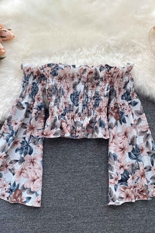 

ins holiday style sweet fungus side collar strapless trumpet sleeve stretch slim short top women's summer trend