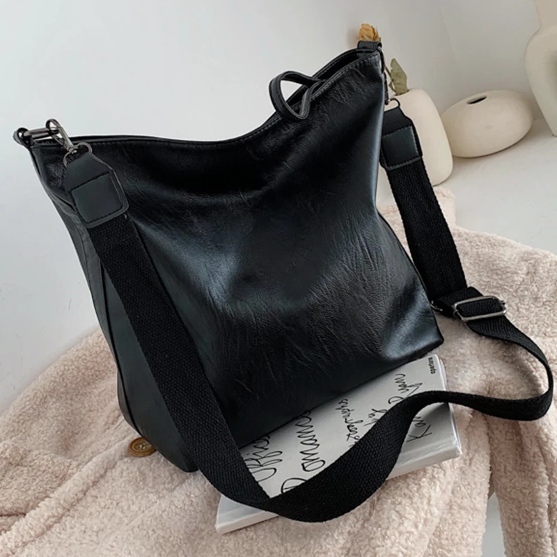 Повседневные однотонные сумки через плечо из искусственной кожи для женщин 2020