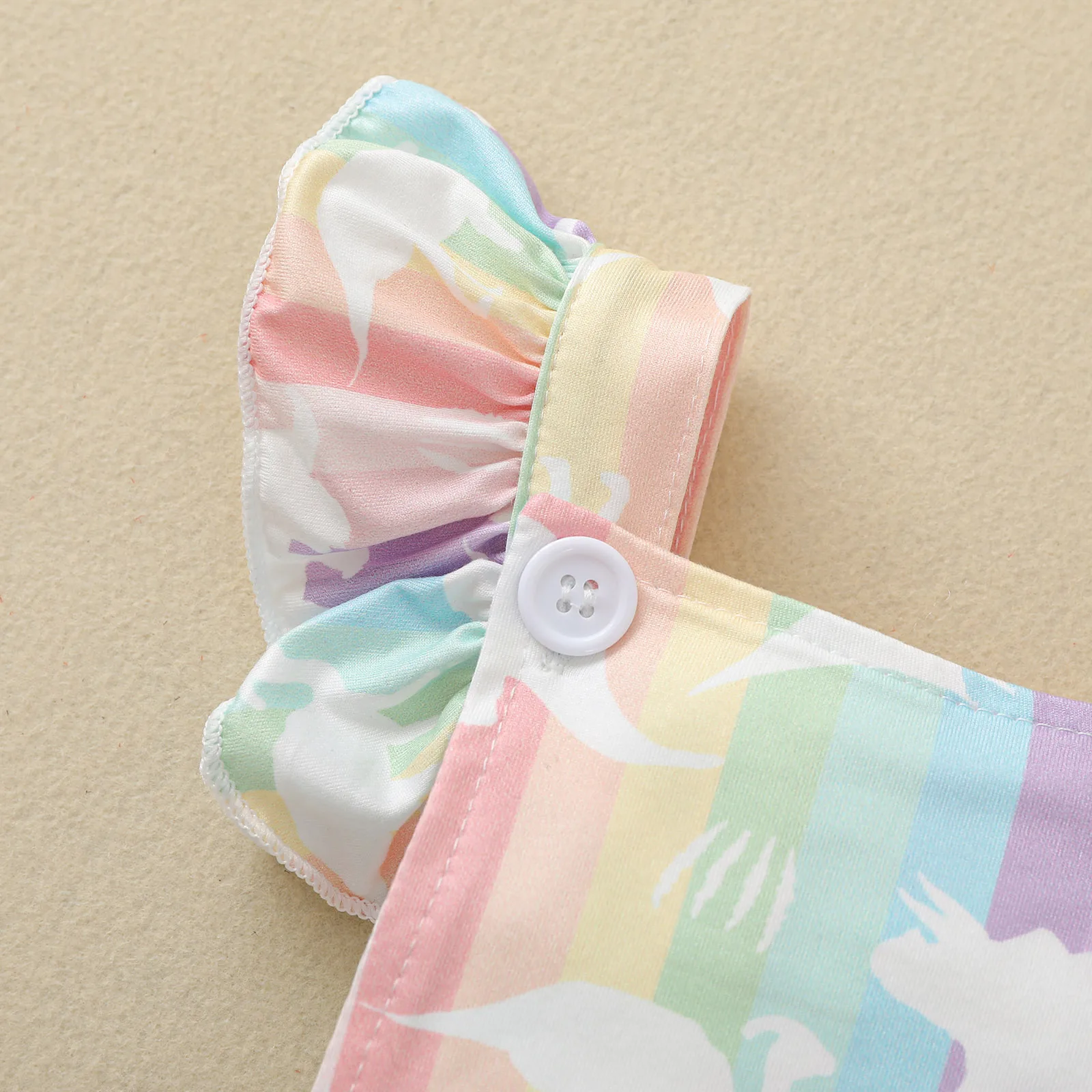 

Baby Girls Sweet Ruffles Fly Sleeve Romper Fashion Dinosaur Rainbow Stripe Backless Jumpsuits
