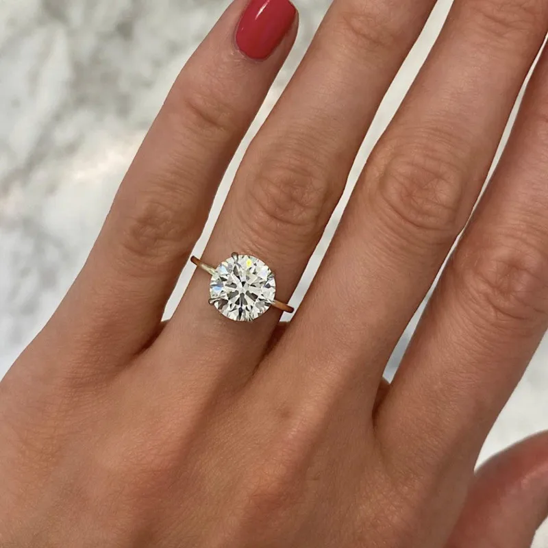 

Creative Fashion Women's Diamond Ring Gold-Plated Two-Color Diamond Women's Hand Jewelry