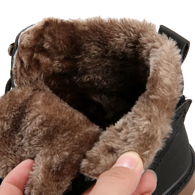 

Men boots new fashion pu leather wear resisting snow boots men working fashion casual men shoes keep warm winter boots men 2021