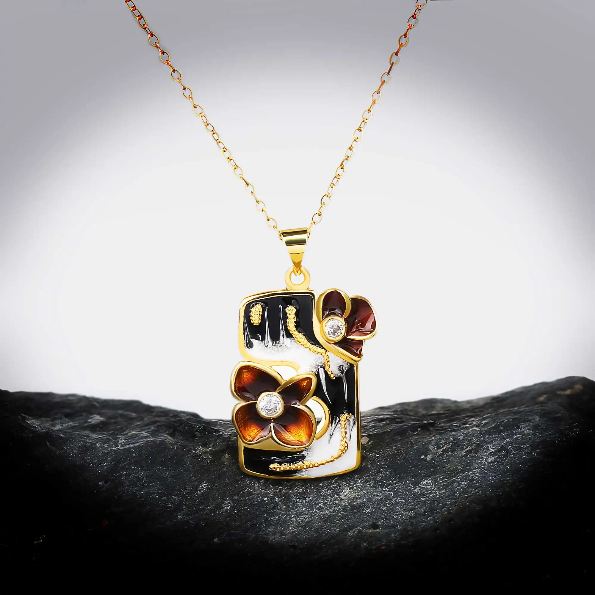 

New Style Flower Pendant Necklace For Women 925 Silver Exquisite Enamel Epoxy Chain Wedding Party Engagement Jewelry Gift