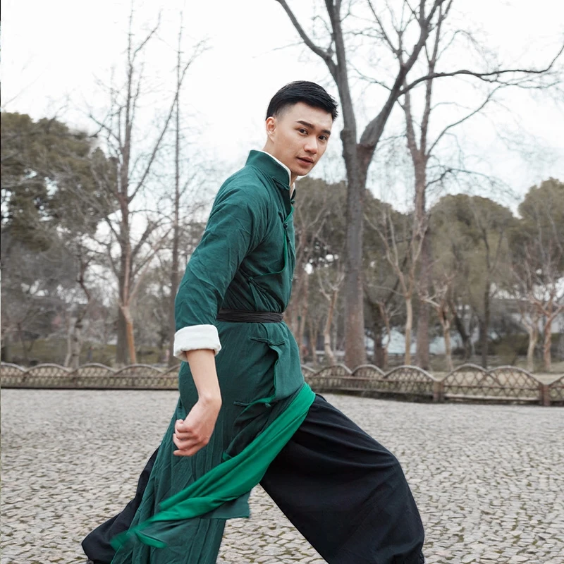 

Traditional green robe Male martial arts robe costume Grandmaster the same style Chinese Kongfu Taiji performance costume