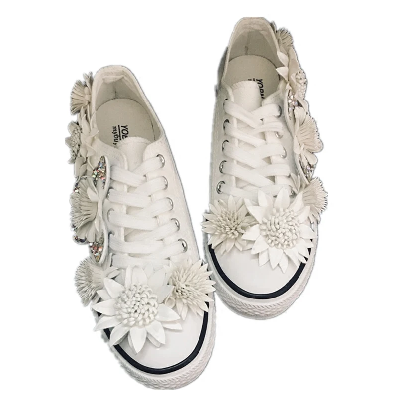 

New Handmade Immortal Beautiful Butterfly Flower All-match Lady Cute Casual Flat White Shoes Canvas Shoes