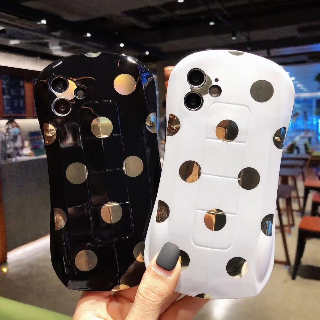 

Cute Plated Gold Polka Dot Case for iPhone 11 Pro XS MAX XR X 7 8 Plus Luxury Race Car Shape Bolinhas 12 Pro Max SE 2020 Cover